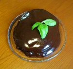 Rommi-suklaa pienokainen.